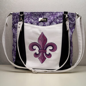 Georgina Fleur de lis